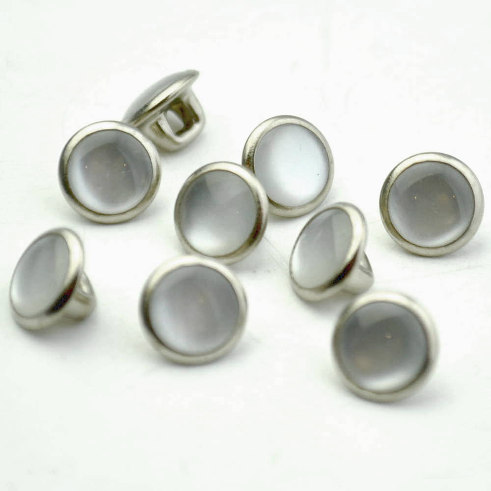 Mother of Pearl Buttons 7/16in 11.5MM 18L 2 Holes (White Qty 20
