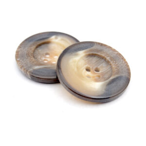 Wood grain coat button