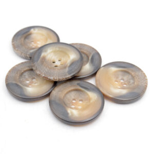 Wood grain coat button