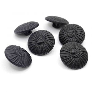 Weave design buttons black