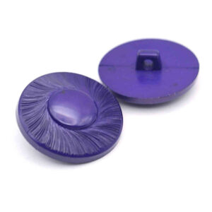 purple buttons